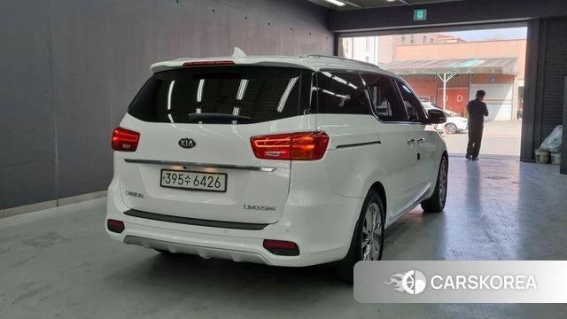 Kia The New Carnival id 3936383 из Кореи 10