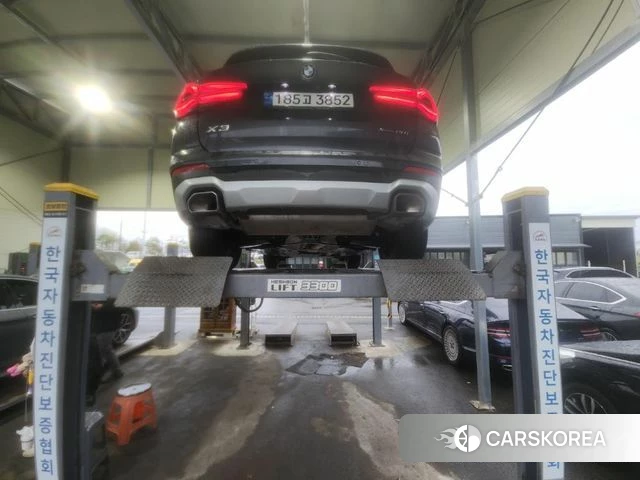 BMW X3 (G01) 2022 Серый из Кореи, фото 2
