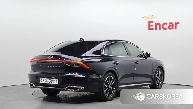 Hyundai The New Grandeur IG id 3924458 из Кореи 12