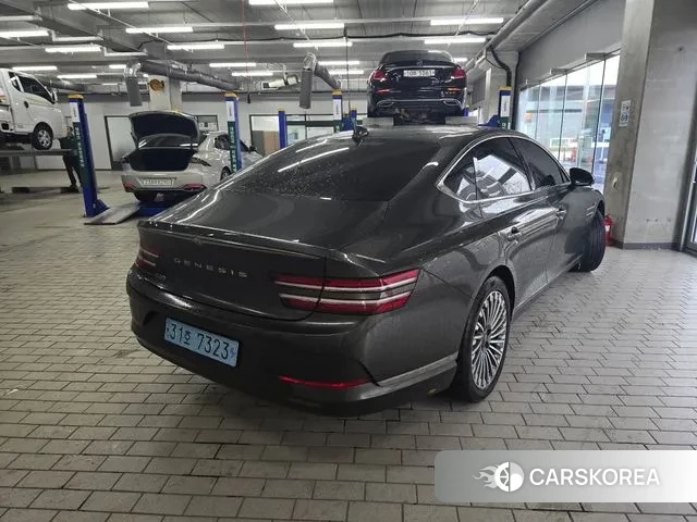 Genesis Electrified G80 (RG3) 2022 Серый из Кореи, фото 2