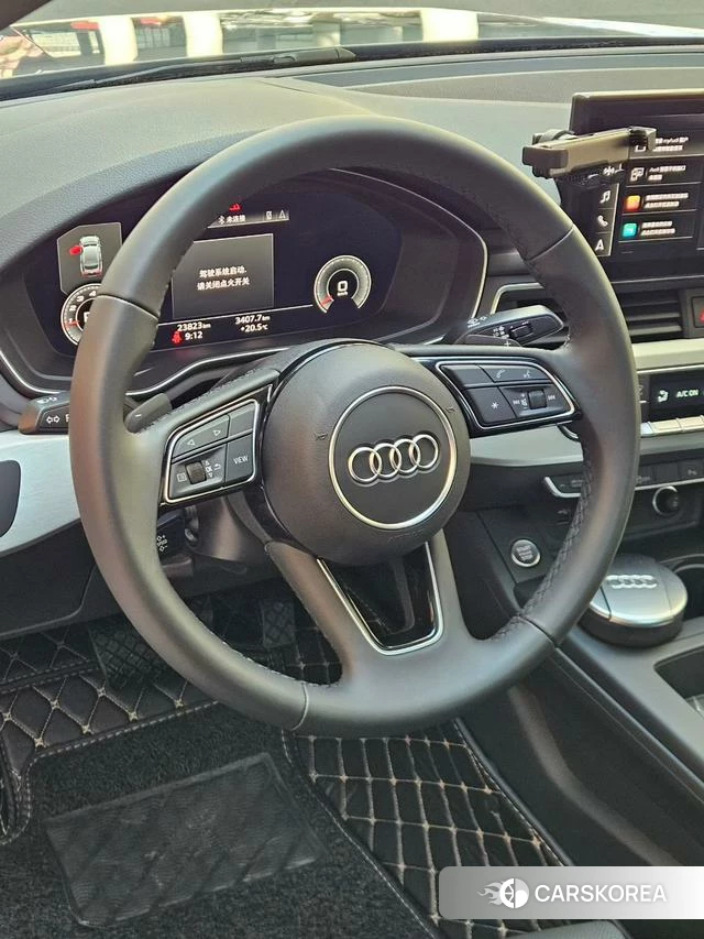 Audi A5 2021 Темно-серый из Китая, фото 2