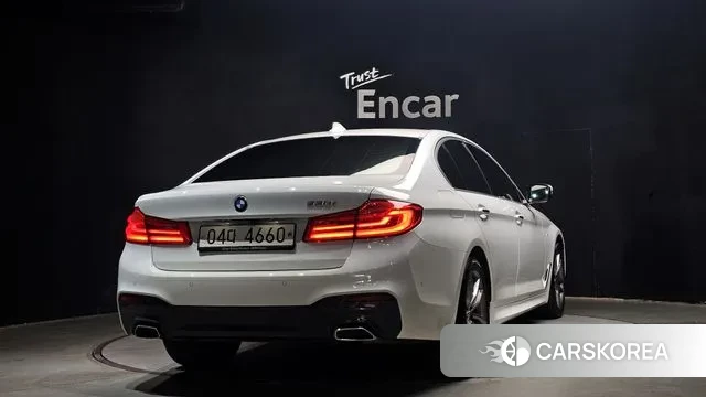 BMW 5 Series (G30) id 3636737 из Кореи 12