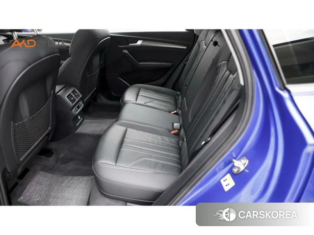 Audi Q5L 2022 Синий из Китая, фото 2