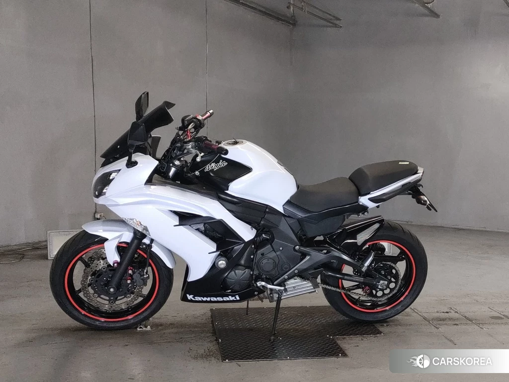 Проданный Kawasaki NINJA 650 id 4173079 из Японии, фото 2