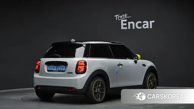 Mini Cooper Electric id 3726845 из Кореи 12