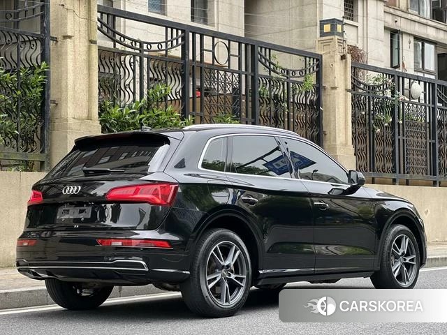 Audi Q5L id 4275627 из Китая 10