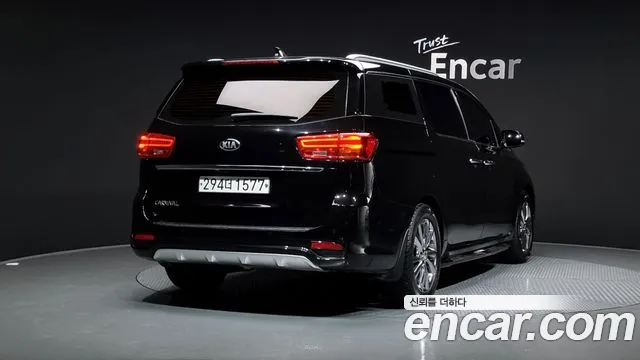 Kia The New Carnival id 2695735 из Кореи 12