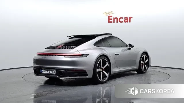 Porsche 911(992) id 3036405 из Кореи 12