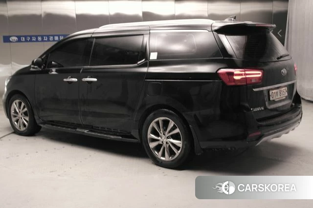 Kia The New Carnival id 4502259 из Кореи 12