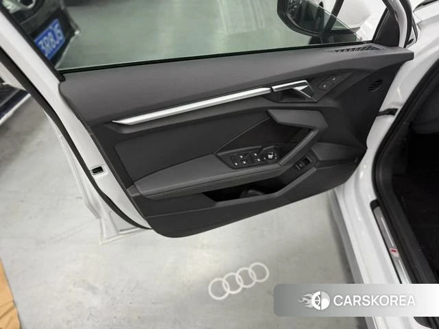 Audi A3 id 4359508 из Китая 10