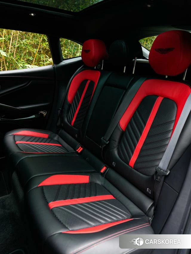 Aston Martin DBX id 4210037 из Китая 12