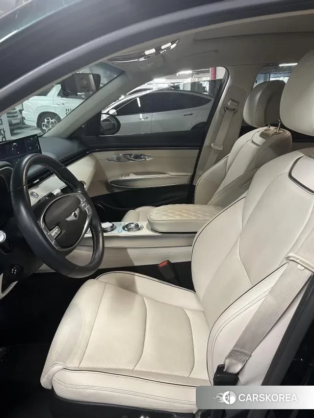 Genesis GV70 2021 Темно-зеленый из Кореи, фото 3