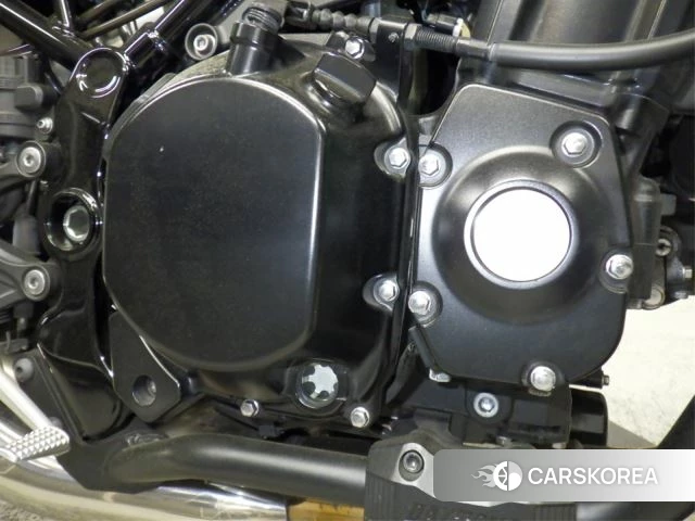 Engine photo