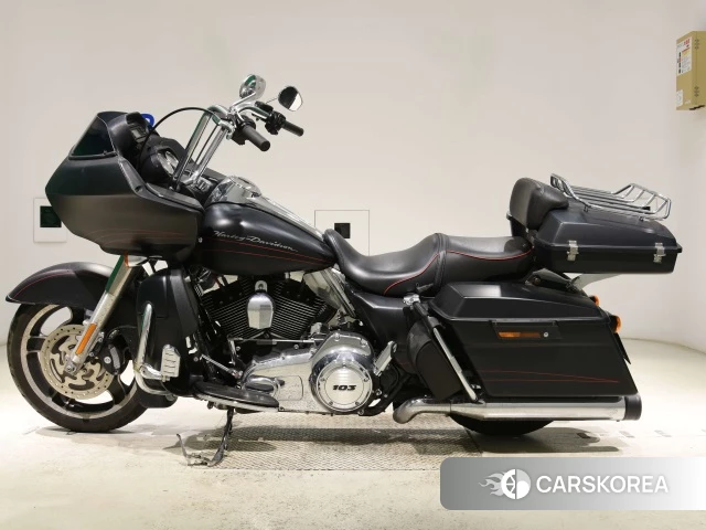 Harley-Davidson Road Glide FLTRX1690 2013 из Японии