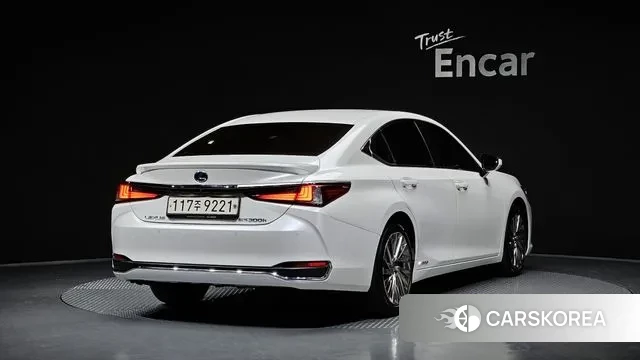 Lexus ES300h 7th generation id 3384661 из Кореи 12