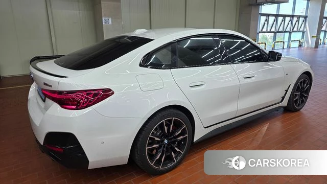 BMW i4 2025 Белый из Кореи, фото 5