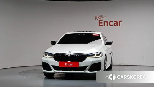 BMW 5 Series (G30) id 4923346 из Кореи 12