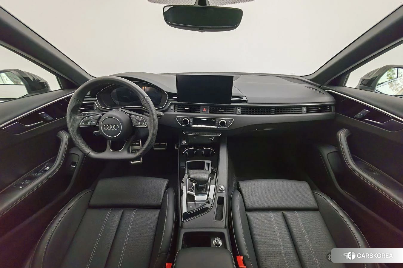 Audi A4L id 4455708 из Китая 12