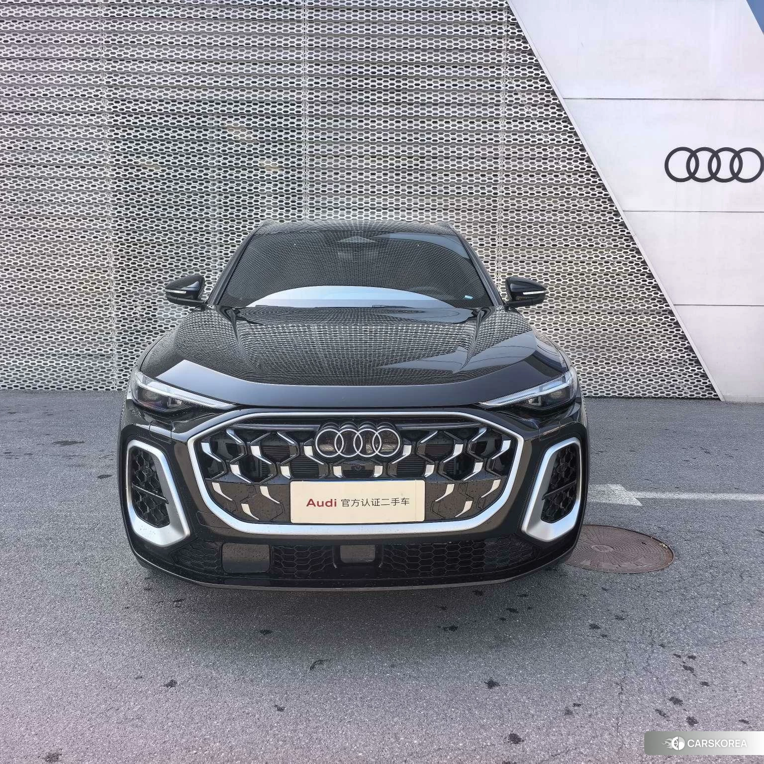 Audi Q5L 2026 Черный из Китая, фото 5