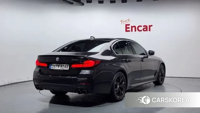 BMW 5 Series (G30) id 2984303 из Кореи 12