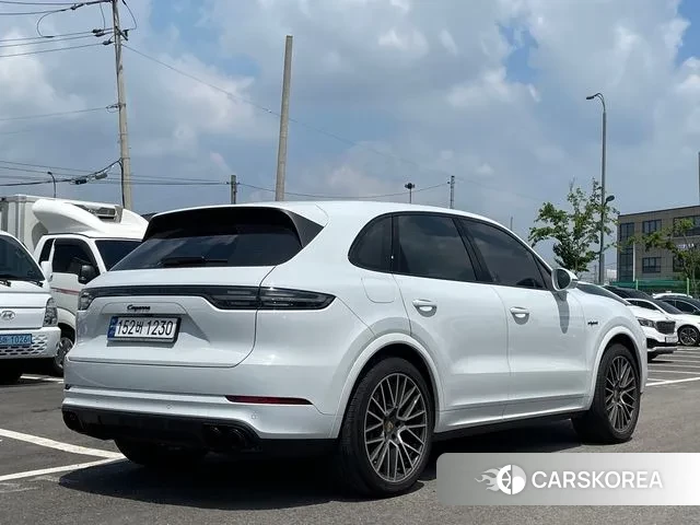 Porsche Cayenne (PO536) id 3011527 из Кореи 12