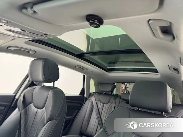 Audi Q5L id 3927064 из Китая 12
