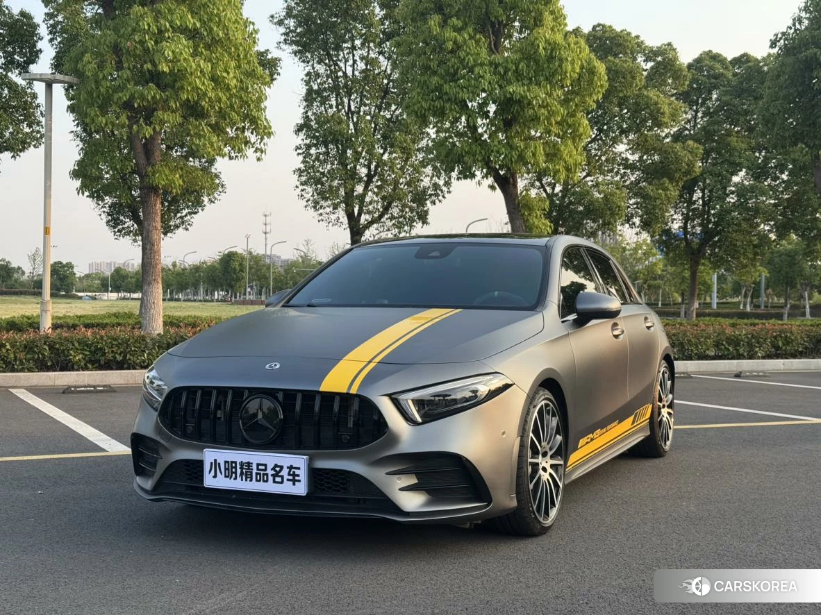 Mercedes-Benz Class A AMG (imported) 2021 Серебристо-серый из Китая, фото 3