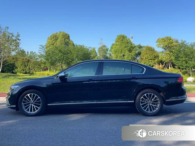 Volkswagen Magotan id 4273217 из Китая 12