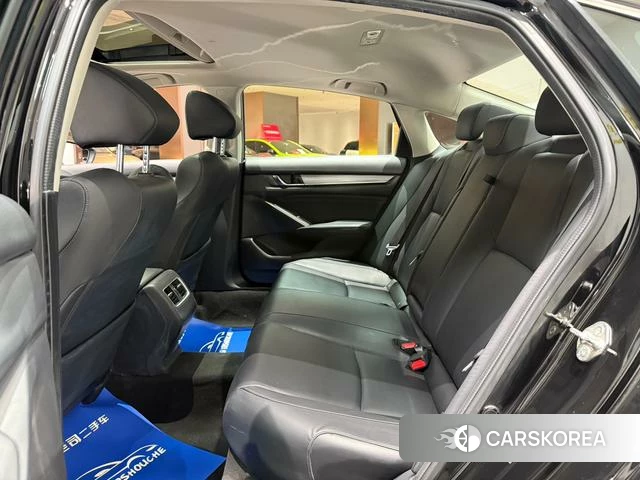 Honda Accord id 4353764 из Китая 12