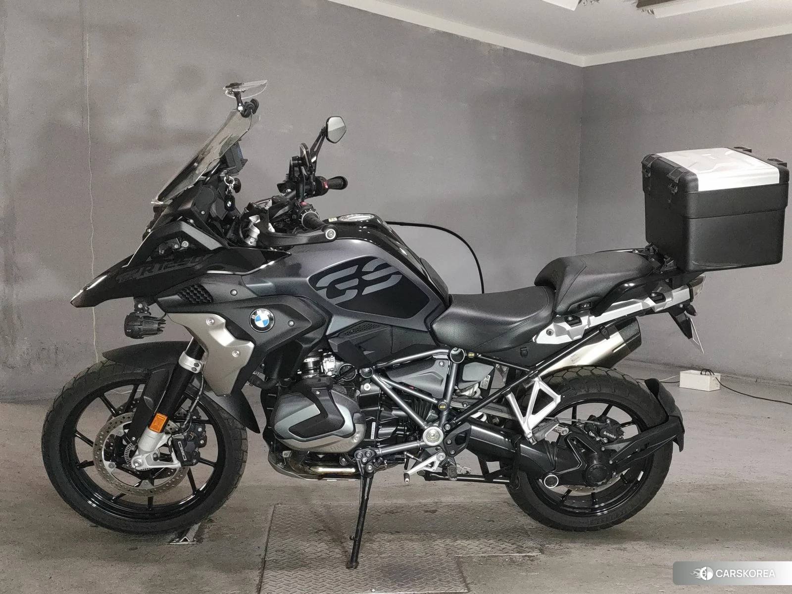 Проданный BMW R1250GS 2021 из Японии