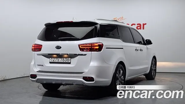 Kia The New Carnival id 2714882 из Кореи 12