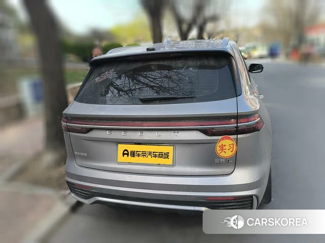 Geely Automobile Xingyue L 2024 Темно-серый из Китая, фото 2