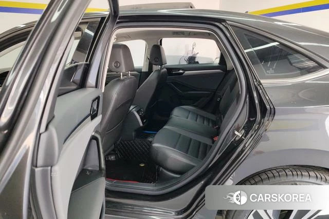 Volkswagen Sagitar id 4264550 из Китая 9