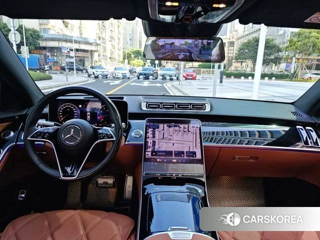 Mercedes-Benz Maybach S-class 2023 Черный из Китая, фото 2