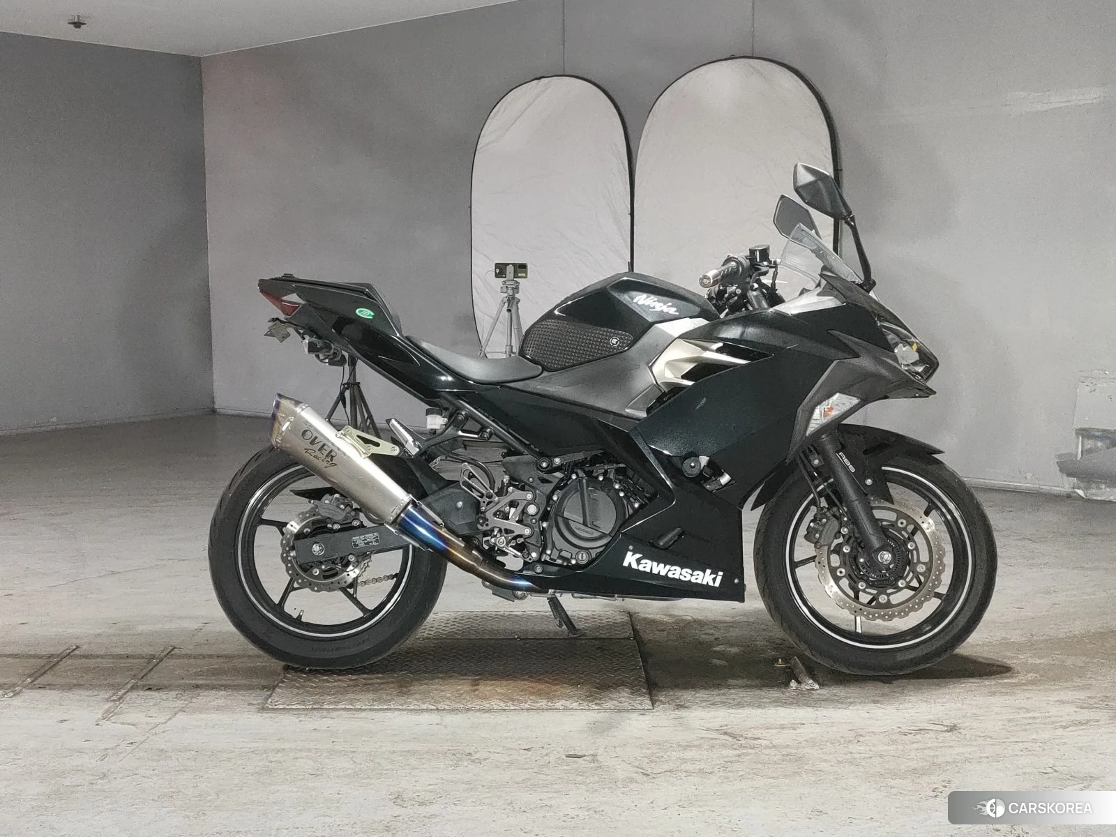 Kawasaki NINJA 250 2018 из Японии, фото 2