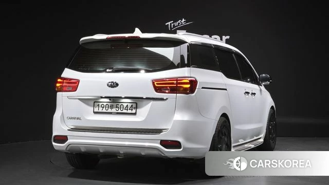 Kia The New Carnival id 4785886 из Кореи 12