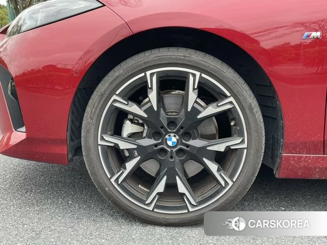 BMW 2 series id 4238855 из Китая 12