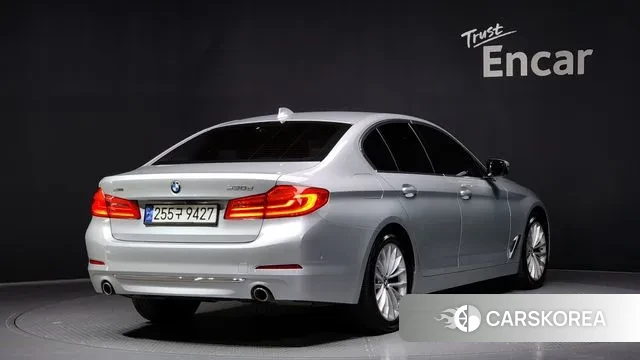 BMW 5 Series (G30) id 3017896 из Кореи 12