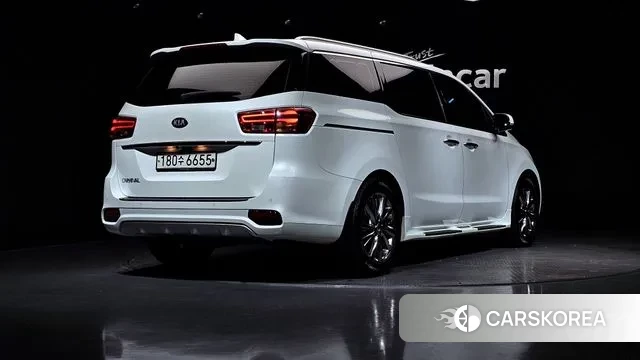 Kia The New Carnival id 3449158 из Кореи 12