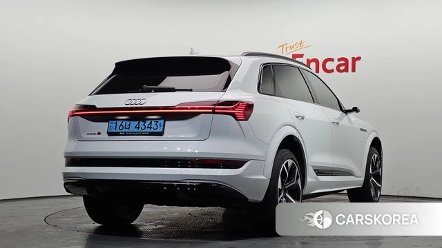 Audi e-Tron id 3915199 из Кореи 12
