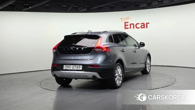 Volvo V40 Cross-Country id 3808259 из Кореи 12