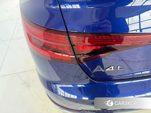 Audi A4L id 4254366 из Китая 9