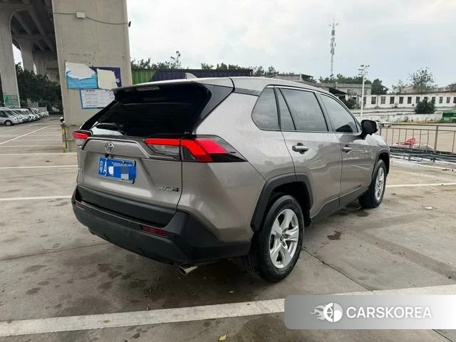 Toyota RAV4 Rongfang 2022 Шампань из Китая, фото 2
