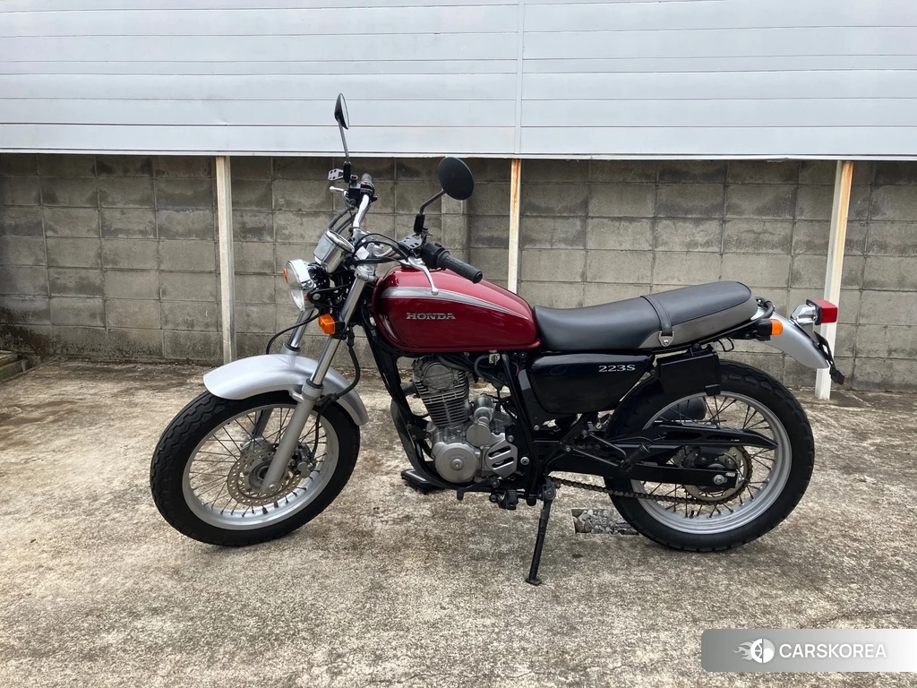 Проданный Honda CB223S 2014 из Японии, фото 2