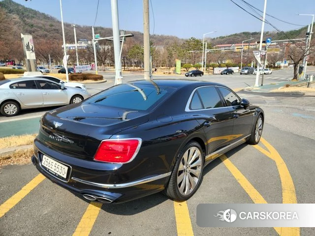 Bentley Flying Spur 3rd Generation id 3865024 из Кореи 7