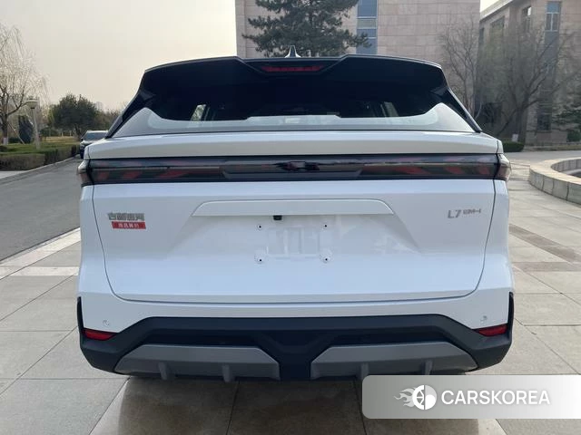 Geely Galaxy Galaxy L7 id 3913597 из Китая 7