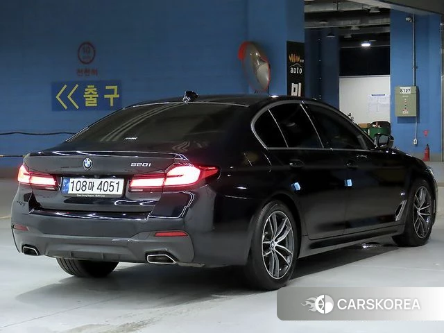 BMW 5 Series (G30) id 4625055 из Кореи 12