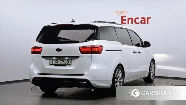 Kia All New Carnival id 3469981 из Кореи 12