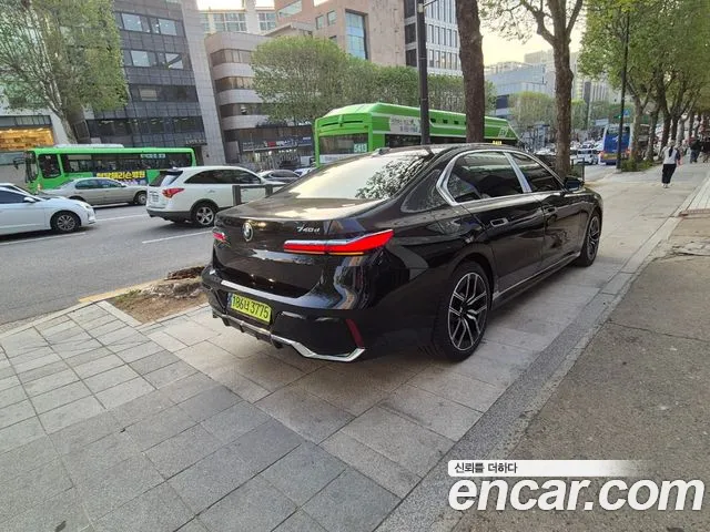 BMW 7 Series (G70) id 2462717 из Кореи 11