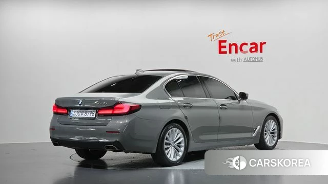 BMW 5 Series (G30) id 3840120 из Кореи 12